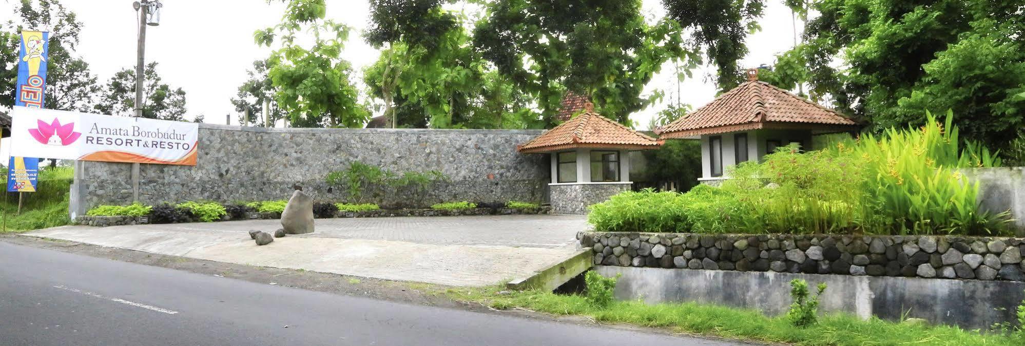 Amata Borobudur Resort Magelang Exterior photo